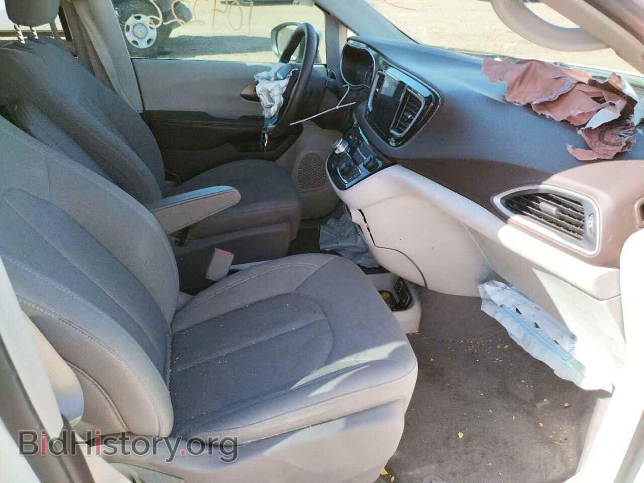 2017 CHRYSLER PACIFICA - VIN: 2C4RC1DG5HR588295 - Фото 5