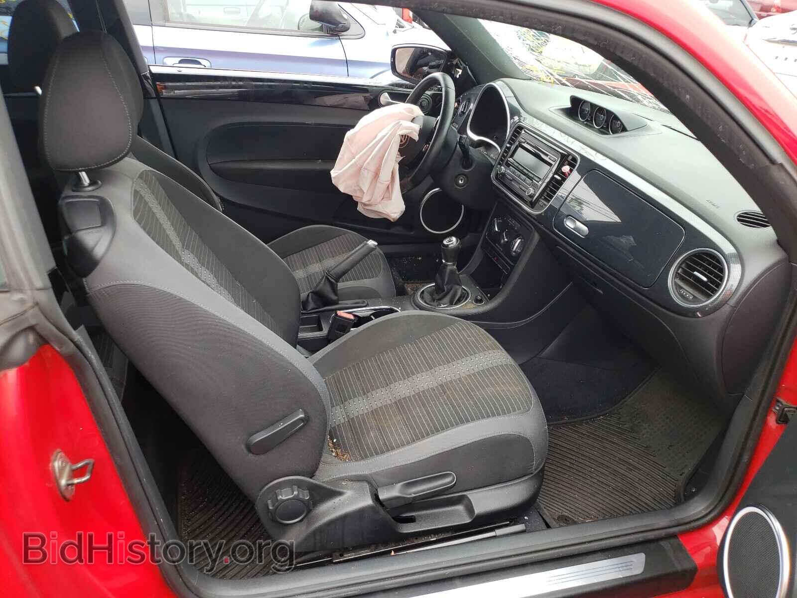 2012 VOLKSWAGEN BEETLE - VIN: 3VW467AT6CM646885 - Фото 5