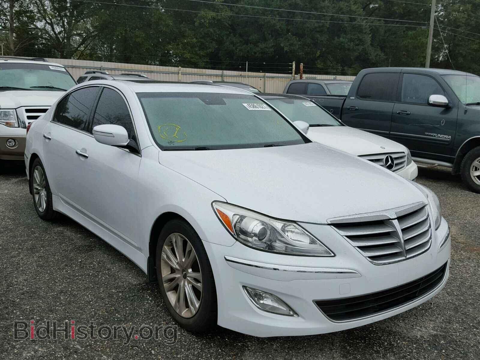 Фотография KMHGC4DD2DU257584 - HYUNDAI GENESIS 2013