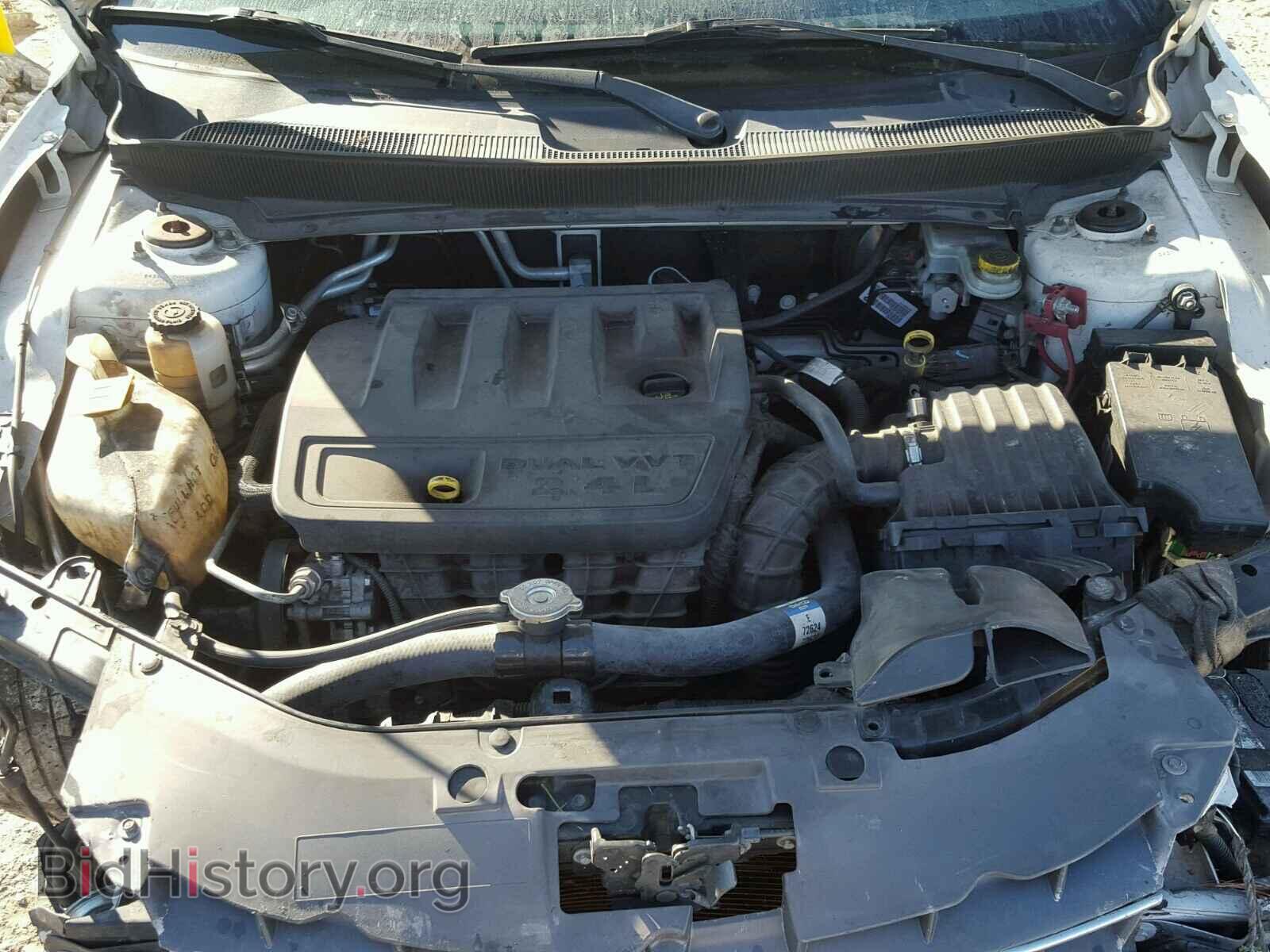 2010 CHRYSLER SEBRING - VIN: 1C3CC5FB8AN141305 - Фото 7
