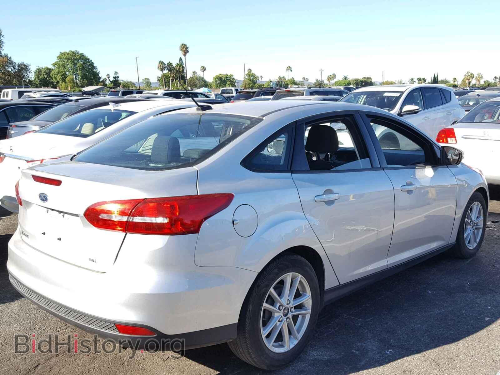 2016 FORD FOCUS - VIN: 1FADP3F22GL271695 - Photo 4