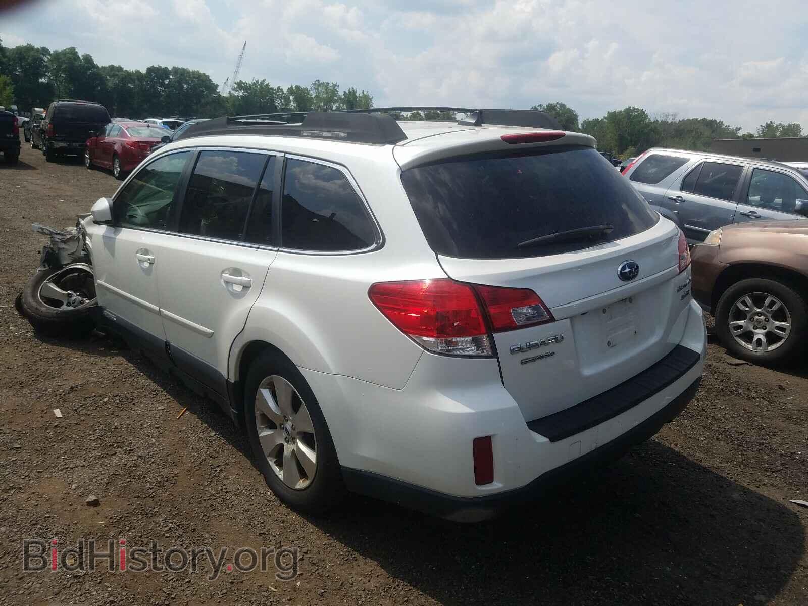 2011 SUBARU OUTBACK - VIN: 4S4BRDKC4B2430047 - Photo 3