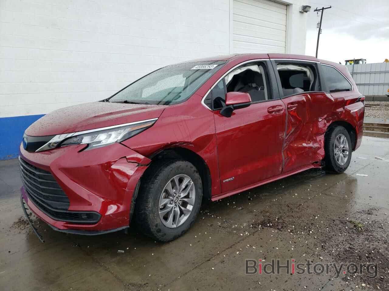 Фотография 5TDKRKEC1MS009550 - TOYOTA SIENNA 2021