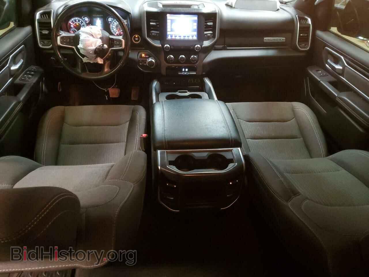 2019 RAM 1500 - VIN: 1C6SRFFT0KN762471 - Фото 8