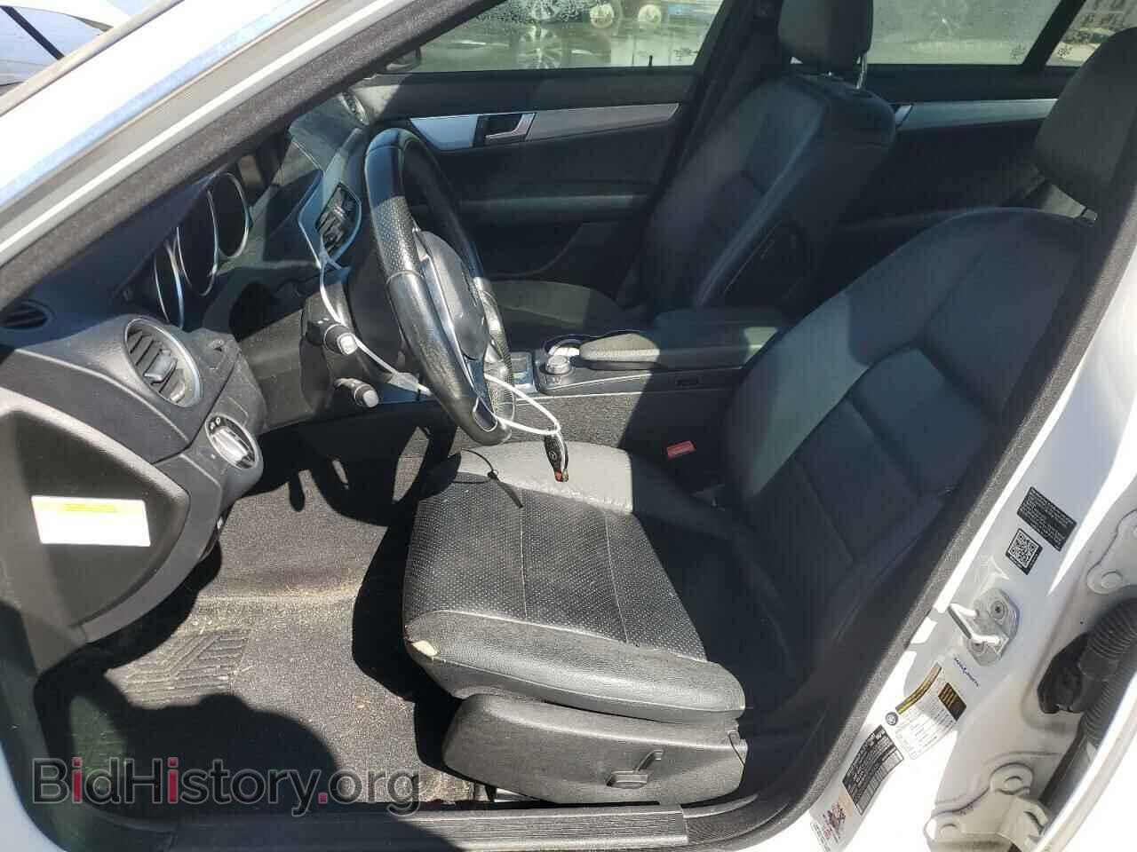 2014 MERCEDES-BENZ C-CLASS - VIN: WDDGF4HB7EA945626 - Фото 7