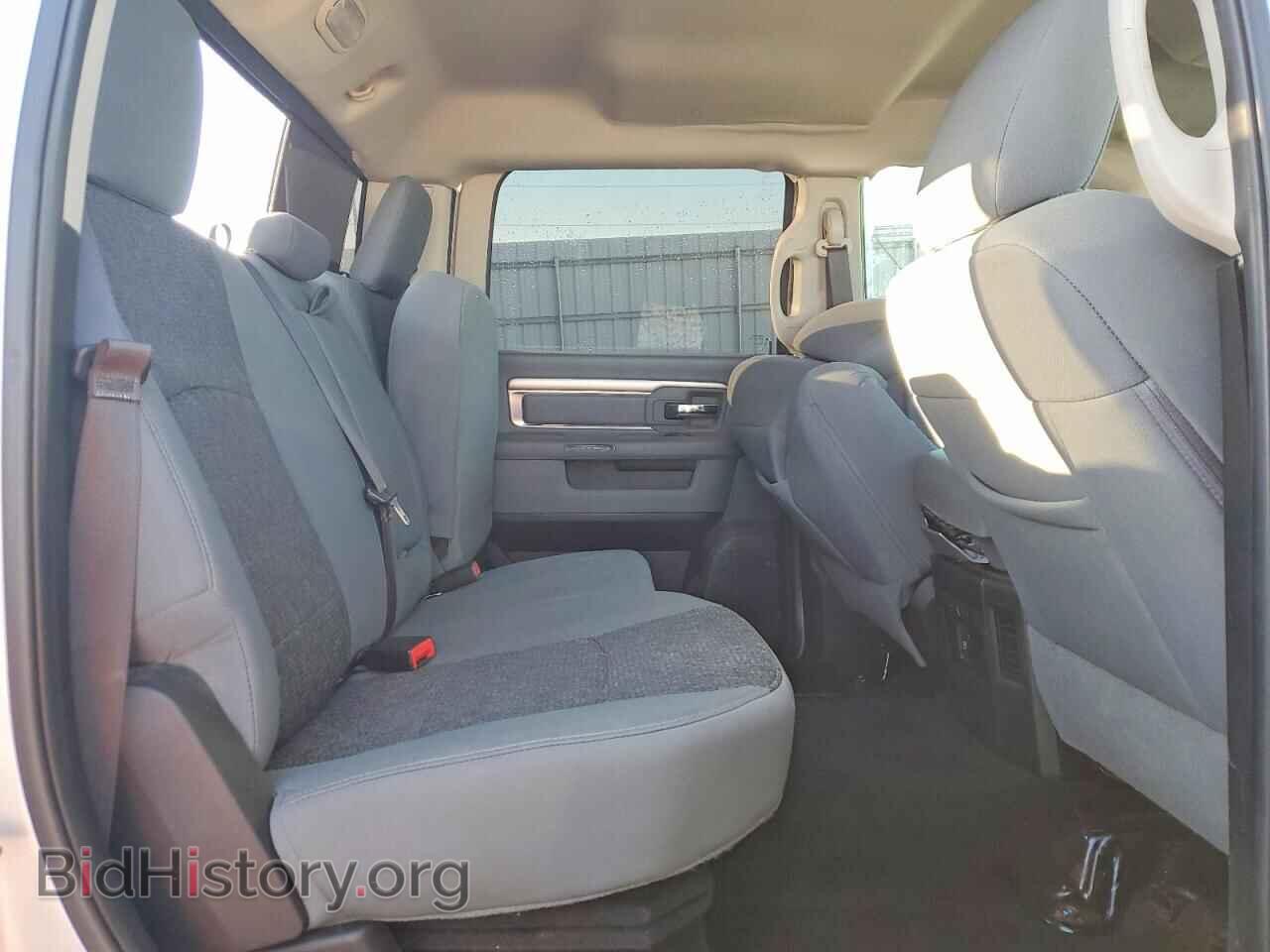 2018 RAM 1500 - VIN: 1C6RR6LT2JS112642 - Фото 10
