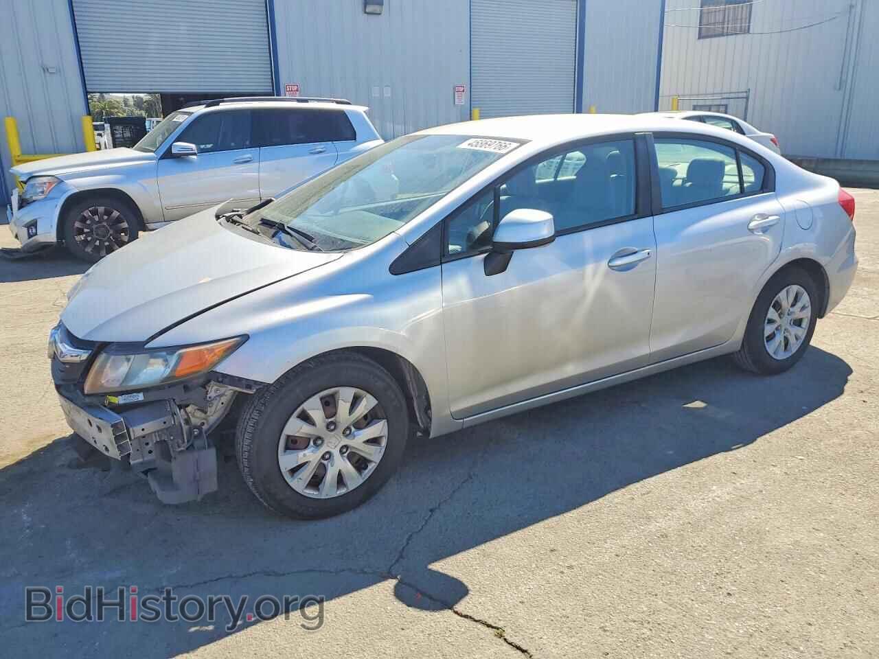Фотография 19XFB2F57CE375690 - HONDA CIVIC 2012