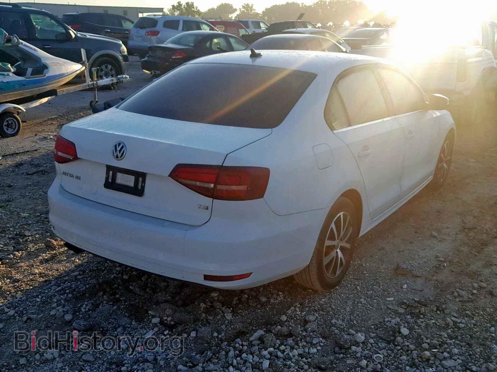 2017 VOLKSWAGEN JETTA - VIN: 3VWDB7AJ7HM339999 - Фото 4
