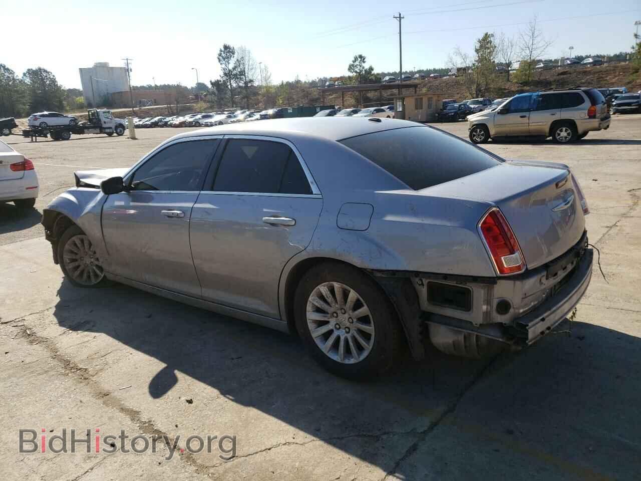 2014 CHRYSLER 300 - VIN: 2C3CCAAG0EH379711 - Фото 2