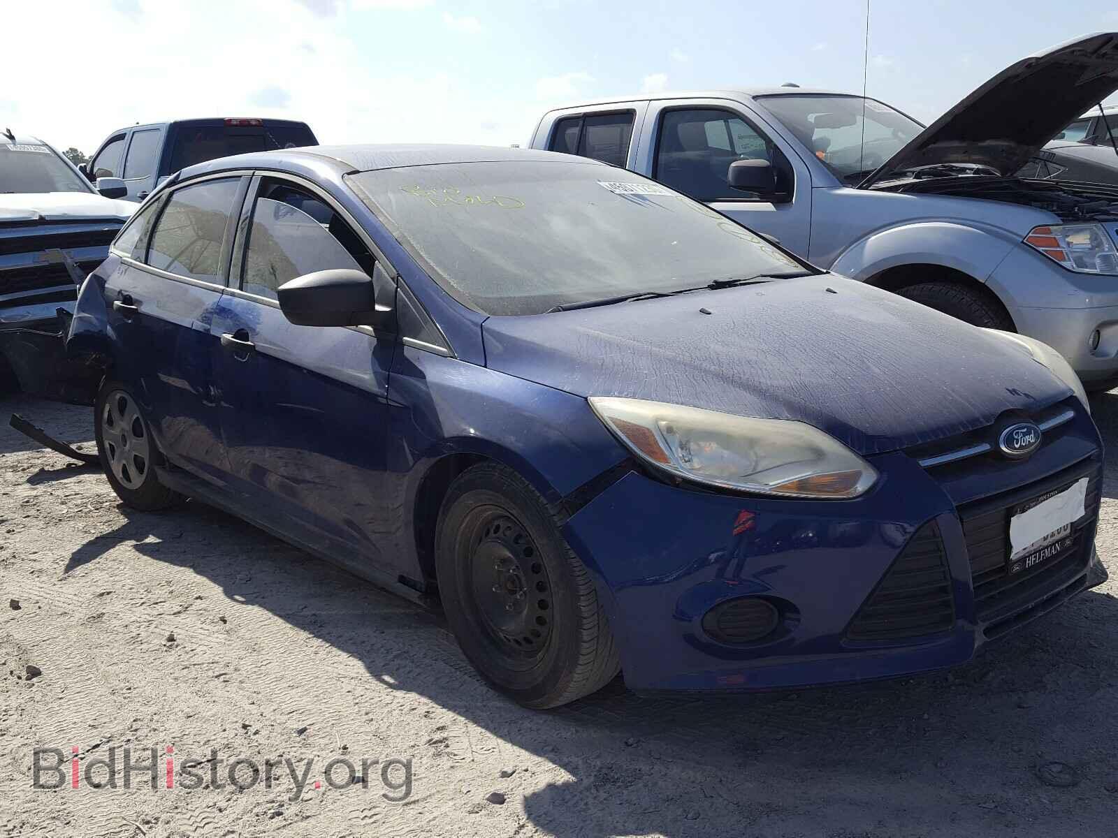 Photo 1FAHP3E23CL226990 - FORD FOCUS 2012