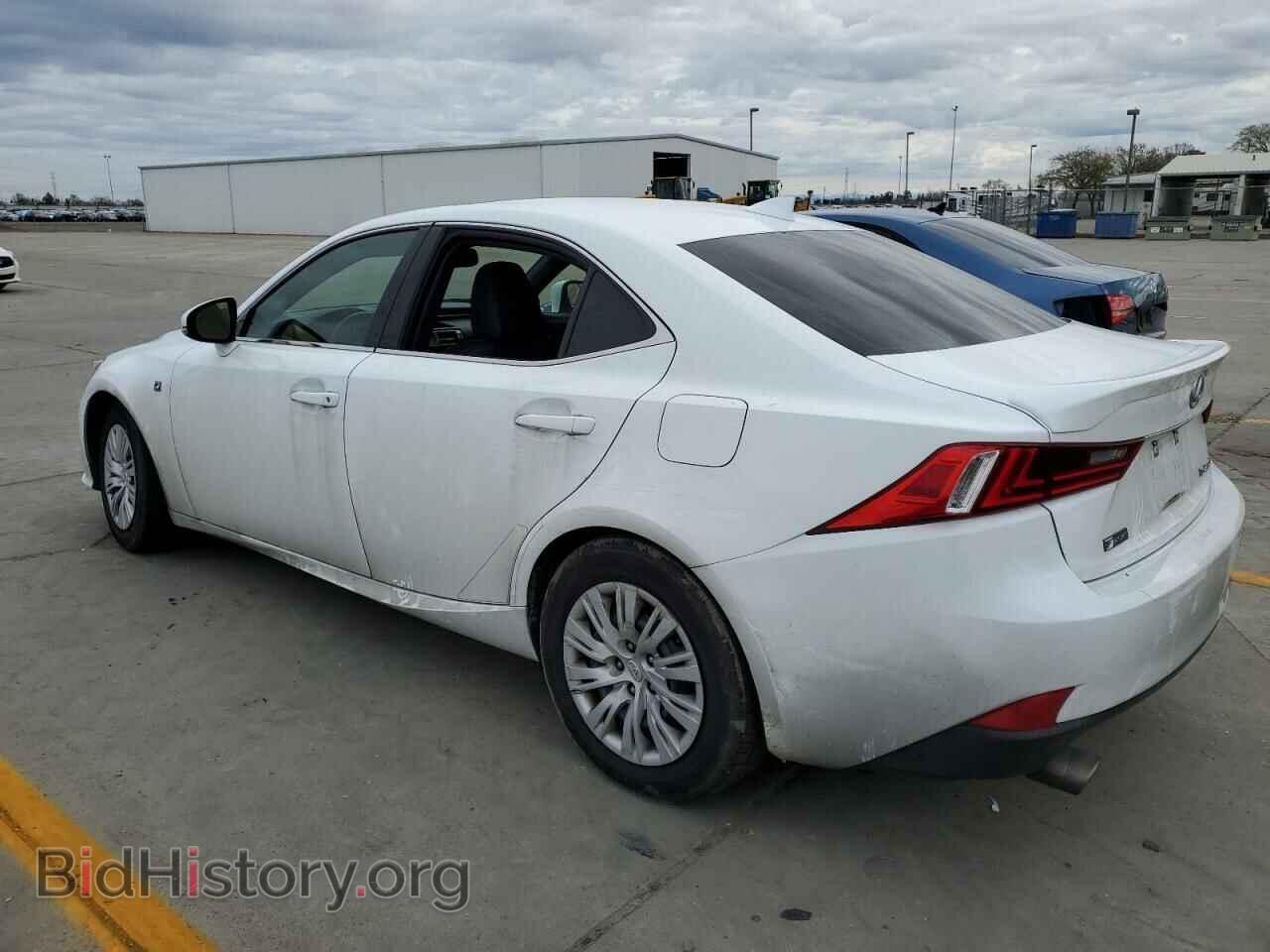 2016 LEXUS IS - VIN: JTHBA1D22G5022469 - Фото 2
