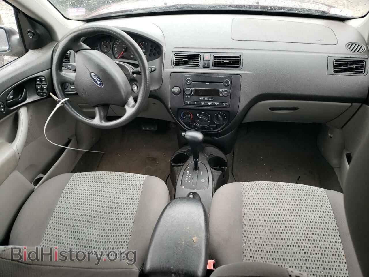 2006 FORD FOCUS - VIN: 1FAFP34N76W206604 - Фото 8