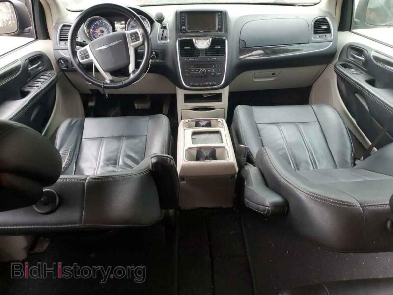 2015 Chrysler MINIVAN (VIN 2C4RC1BG6FR696182) — photo 8 of 13