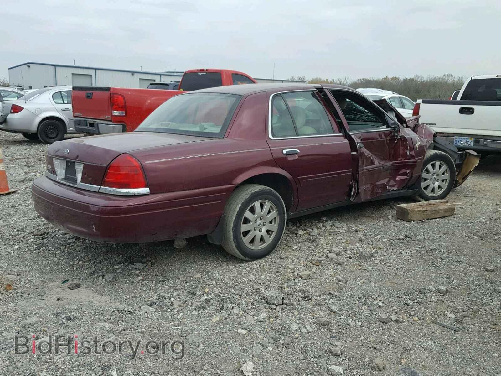2007 FORD CROWN VIC - VIN: 2FAFP74VX7X143673 - Фото 4