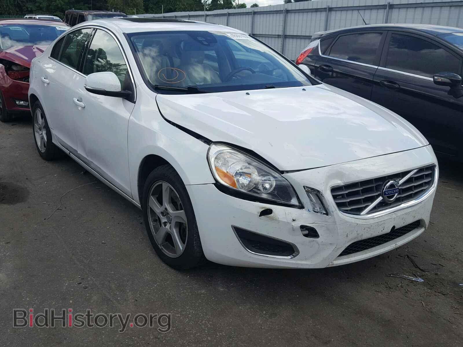 Фотография YV1622FS6C2050834 - VOLVO S60 2012
