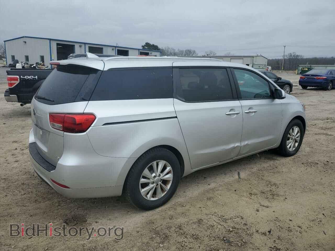 2017 KIA All Models - VIN: KNDMB5C16H6281095 - Фото 3