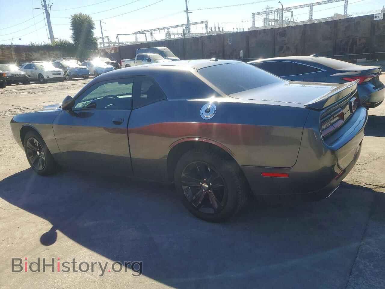 2018 DODGE CHALLENGER - VIN: 2C3CDZAG4JH306105 - Фото 2