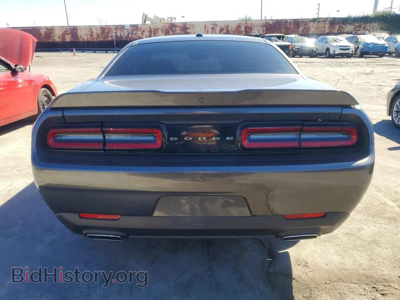 2018 DODGE CHALLENGER - VIN: 2C3CDZAG4JH306105 - Фото 6