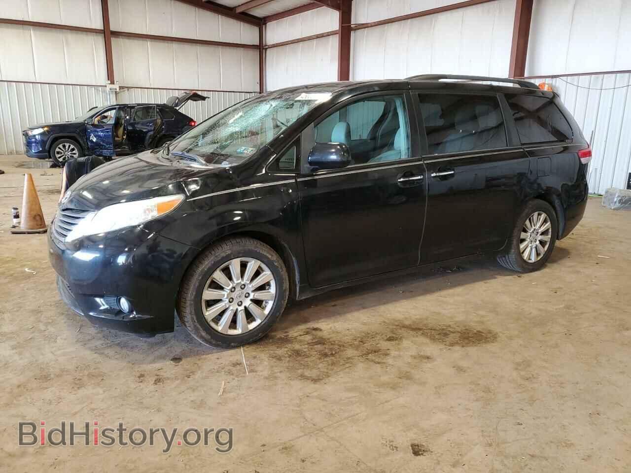 Photo 5TDDK3DC6CS044197 - TOYOTA All Models 2012