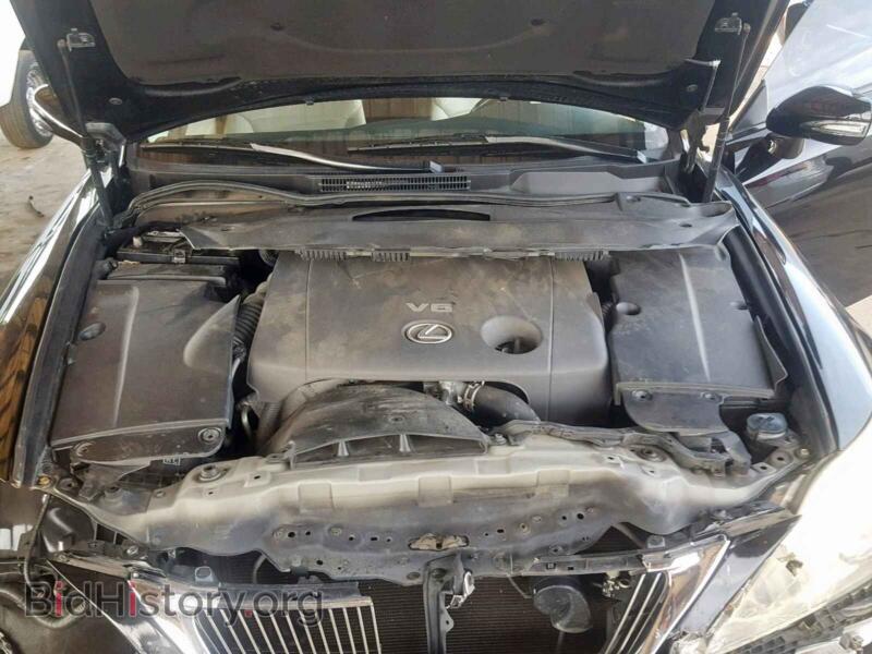 2010 Lexus IS 250 (VIN JTHFF2C26A2509113) — photo 7 of 10