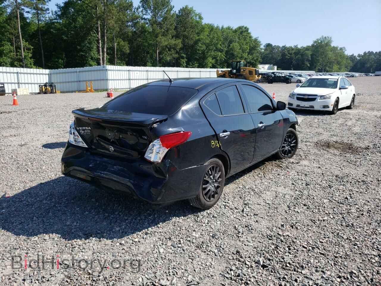2017 NISSAN VERSA - VIN: 3N1CN7AP3HL806015 - Фото 4