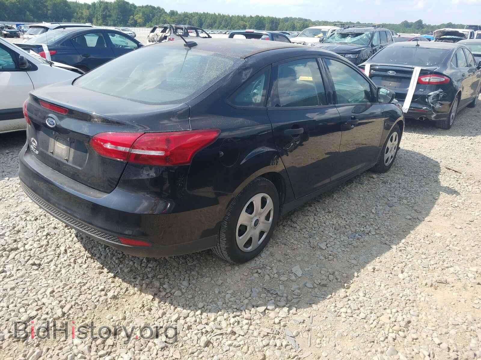 2017 FORD FOCUS - VIN: 1FADP3E25HL295170 - Photo 4