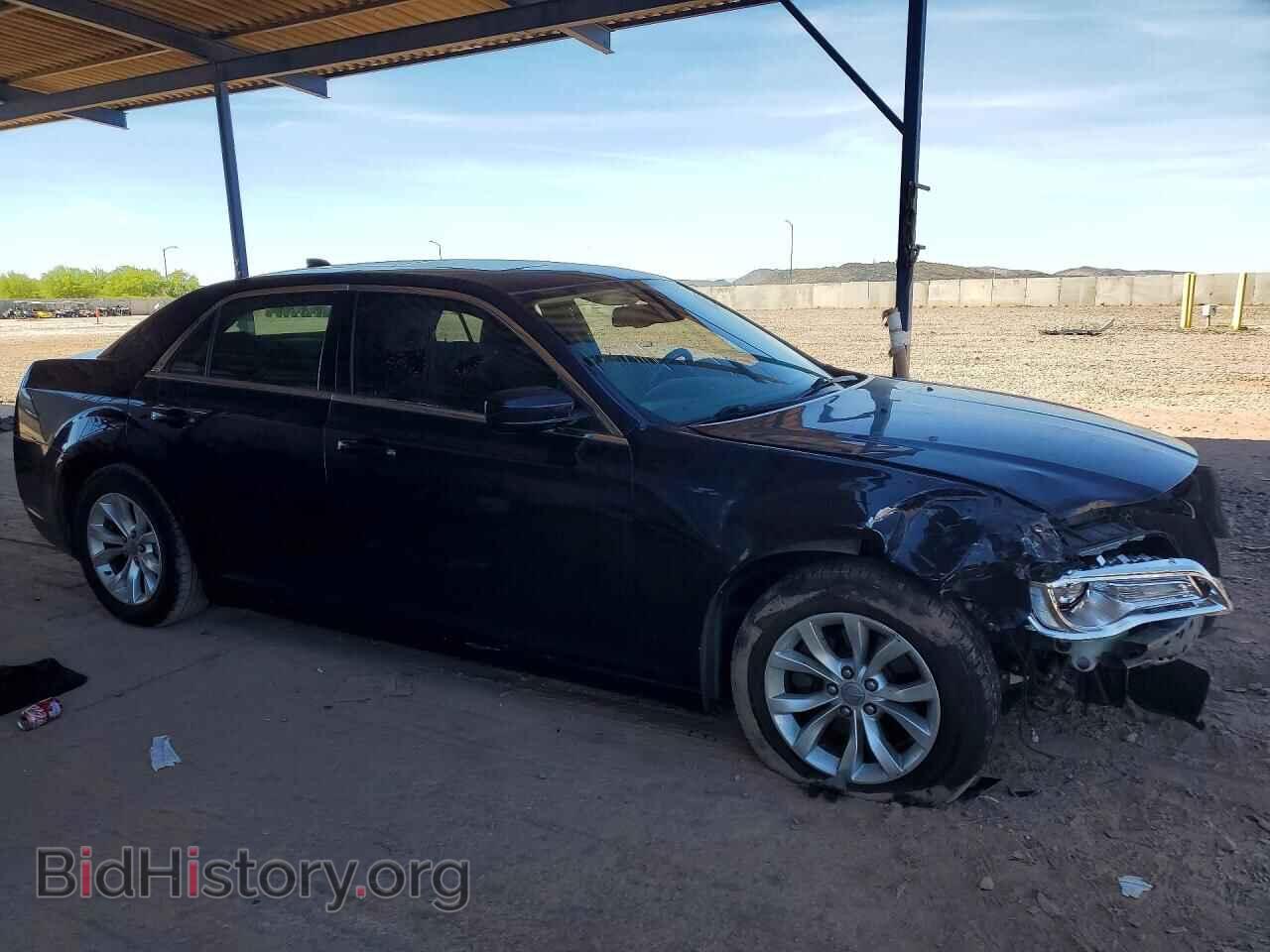 2015 CHRYSLER 300 - VIN: 2C3CCAAG2FH828873 - Фото 4