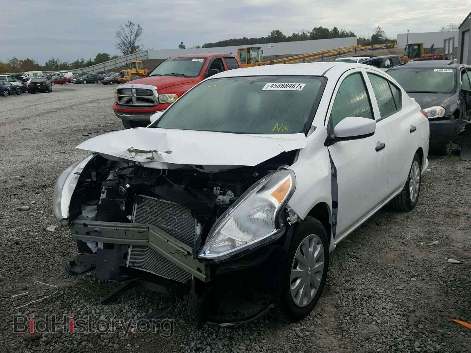 2017 NISSAN VERSA - VIN: 3N1CN7AP5HL893948 - Фото 2