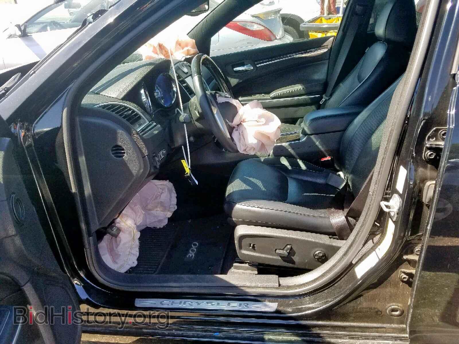 2014 CHRYSLER 300 - VIN: 2C3CCAET3EH117981 - Фото 5