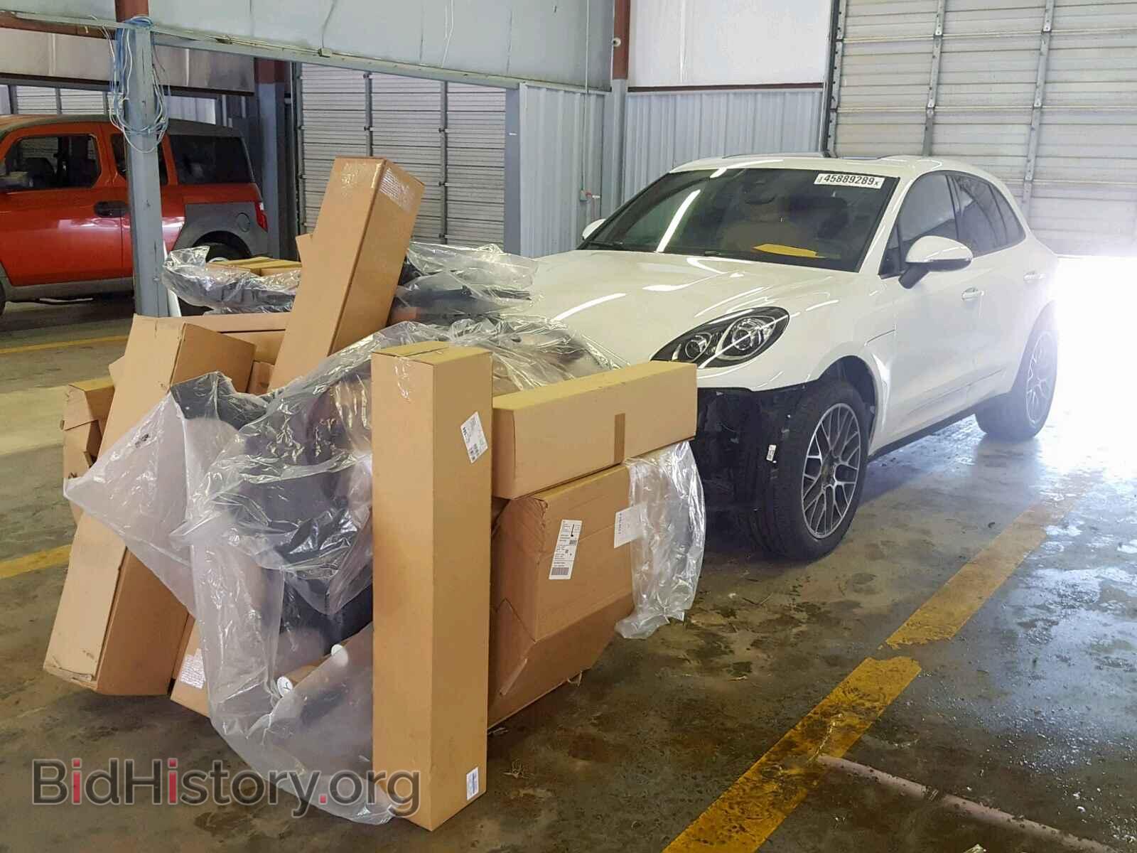 2018 PORSCHE MACAN - VIN: WP1AA2A55JLB15862 - Фото 2