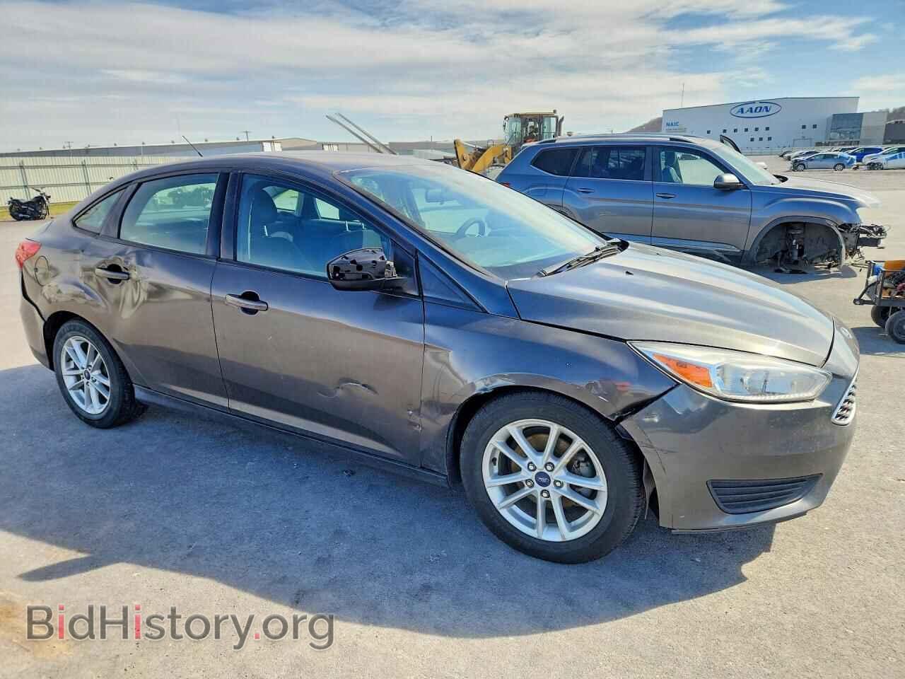 2017 FORD FOCUS - VIN: 1FADP3F2XHL202142 - Фото 4
