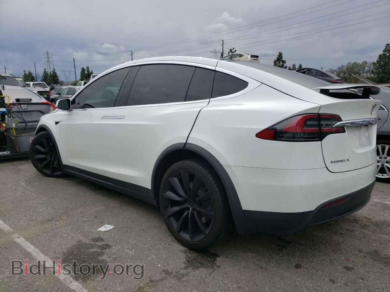 2017 TESLA MODEL X - VIN: 5YJXCAE28HF078884 - Photo 2