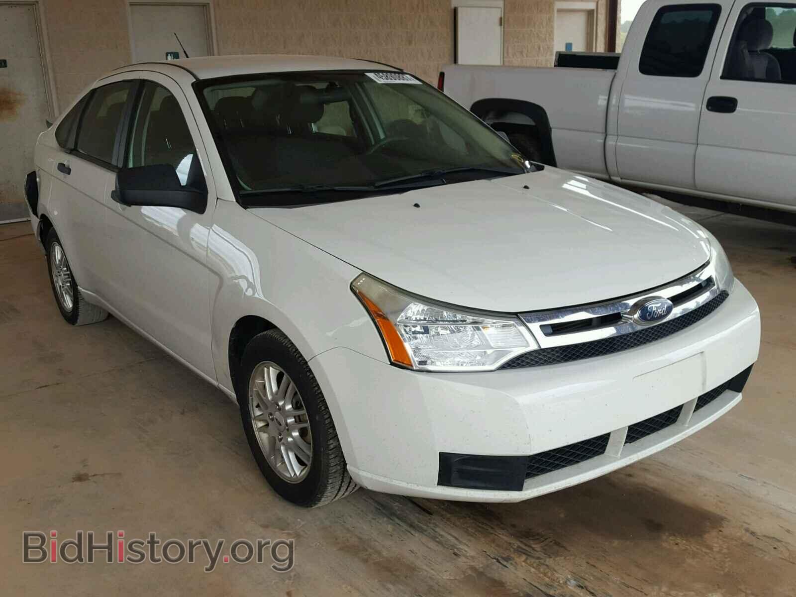 Photo 1FAHP35N99W108752 - FORD FOCUS 2009