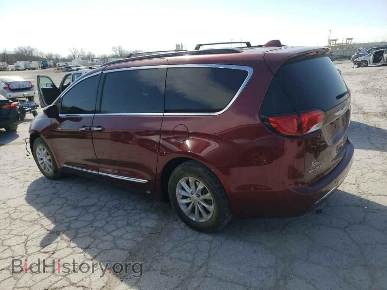 2017 CHRYSLER PACIFICA - VIN: 2C4RC1BG8HR540499 - Фото 2