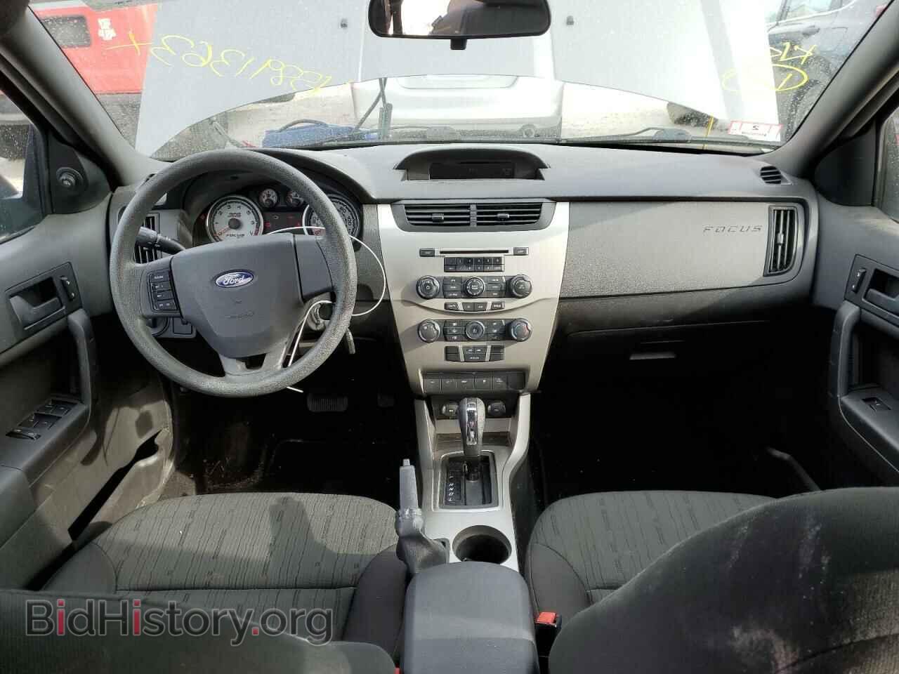 2011 FORD FOCUS - VIN: 1FAHP3FN6BW156925 - Фото 8