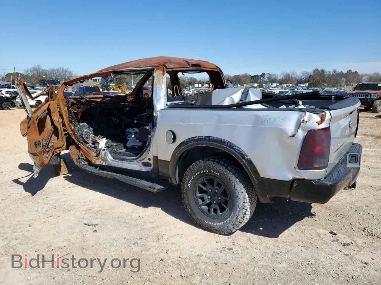 2018 RAM 1500 - VIN: 1C6RR7LM9JS228192 - Фото 2