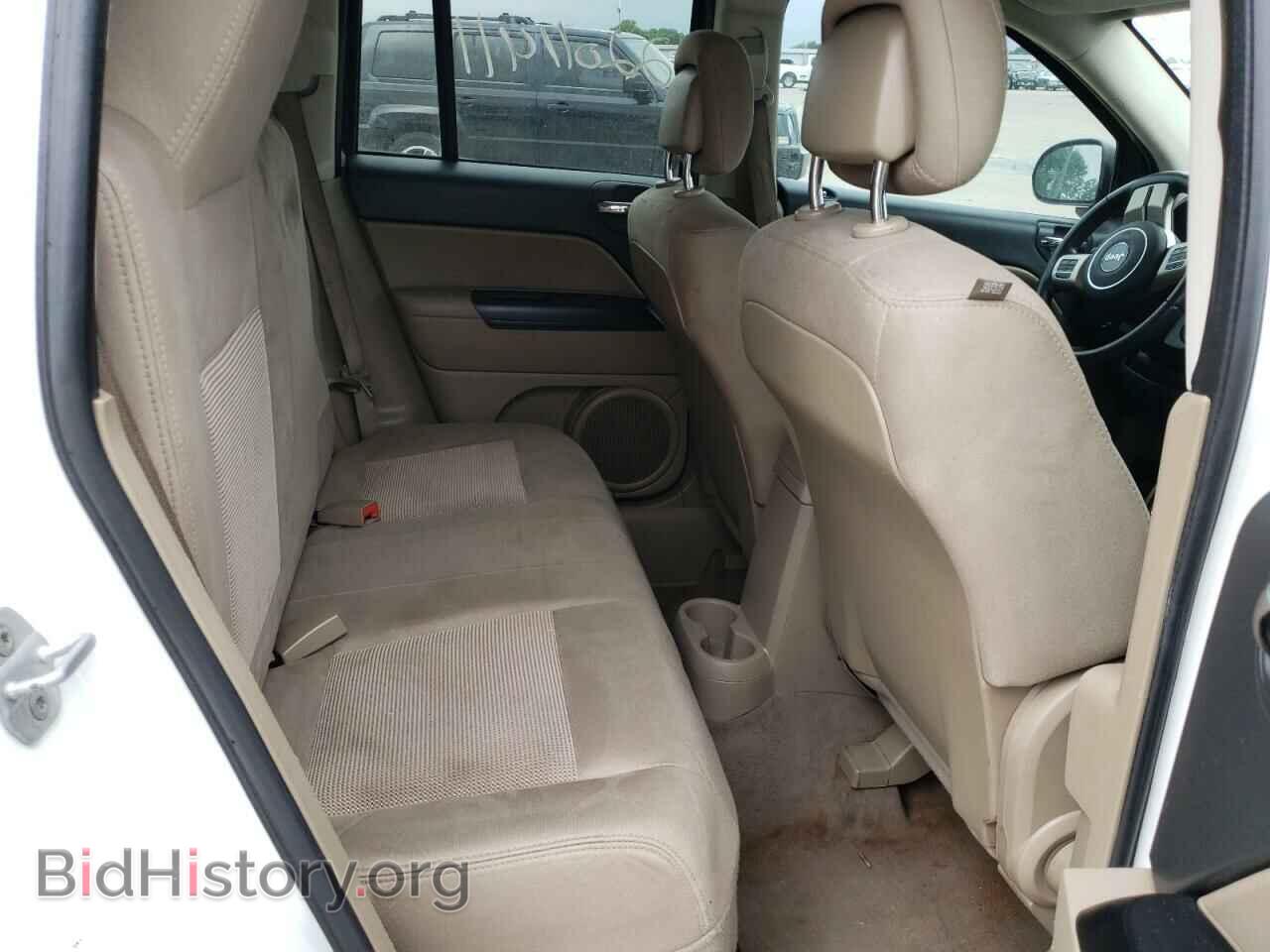 2011 JEEP COMPASS - VIN: 1J4NT1FB0BD246550 - Photo 6