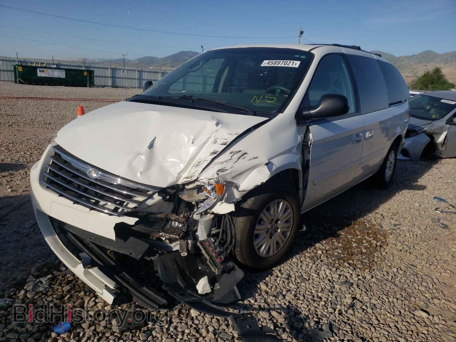 2007 CHRYSLER MINIVAN - VIN: 2A4GP44R87R220698 - Фото 2