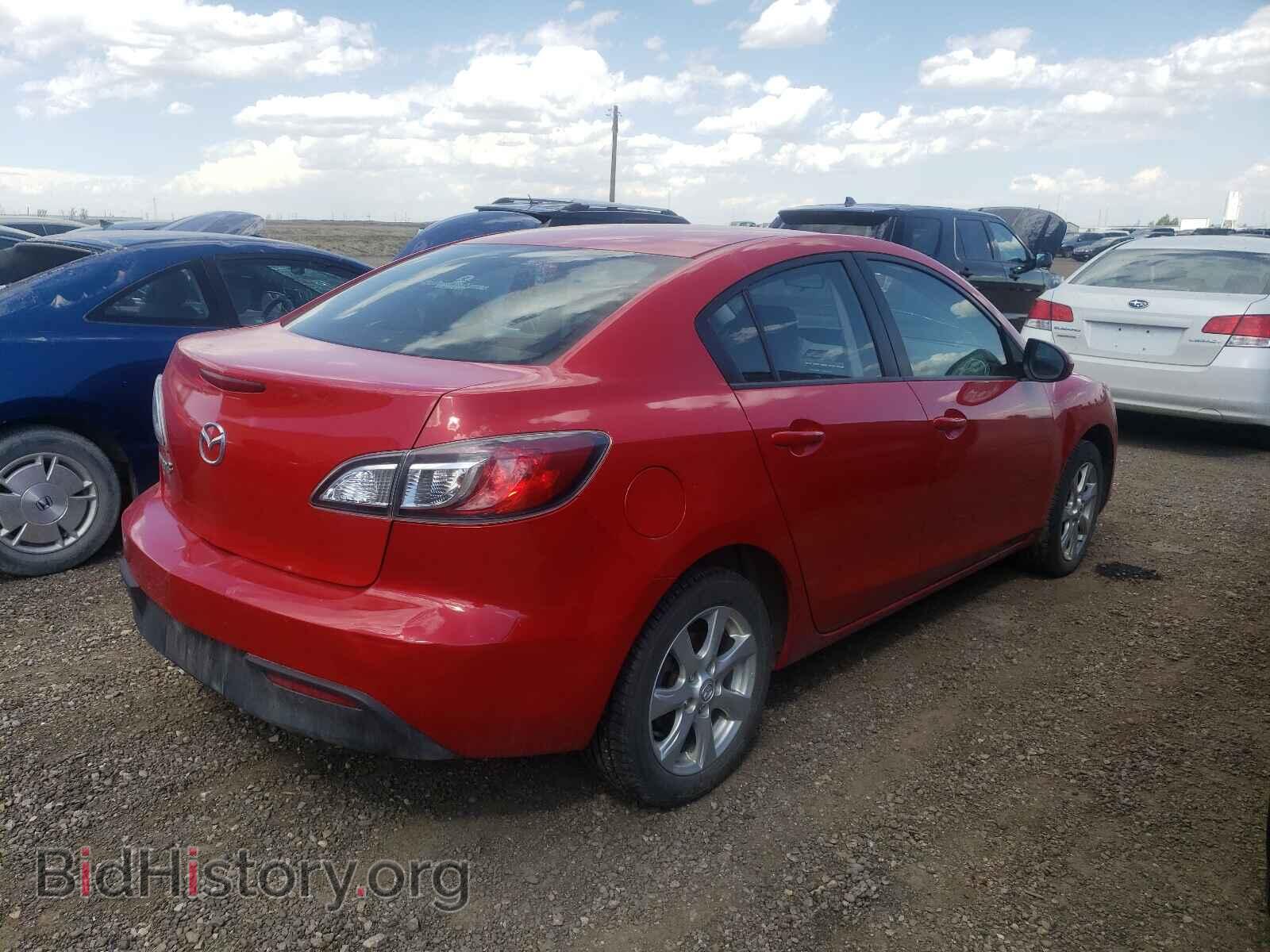 2011 MAZDA 3 - VIN: JM1BL1VF2B1435733 - Фото 4