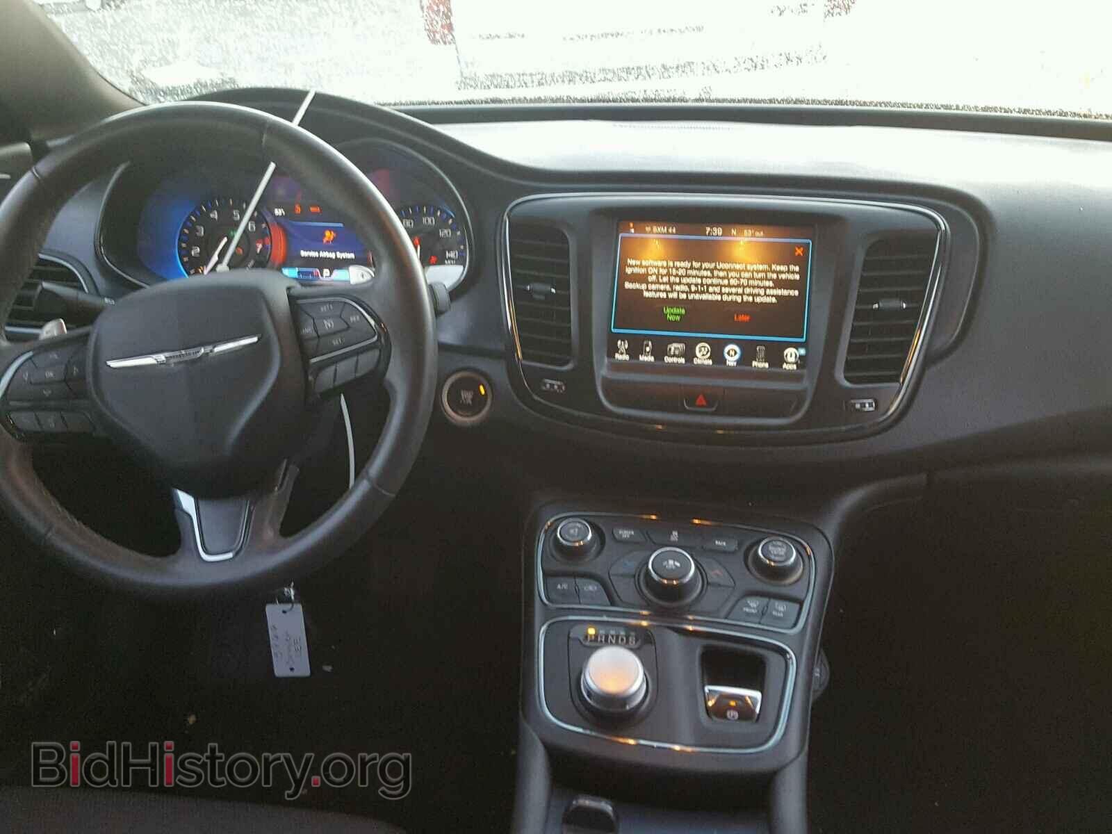 2015 CHRYSLER 200 - VIN: 1C3CCCBG9FN638599 - Photo 9
