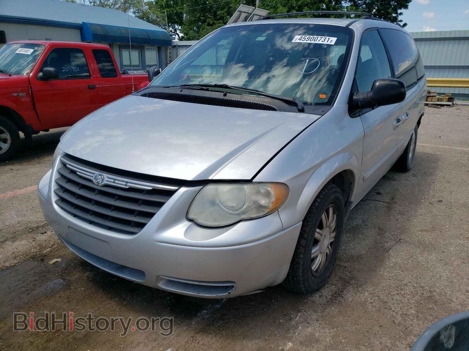 2006 CHRYSLER MINIVAN - VIN: 2A8GP54L06R804849 - Фото 2