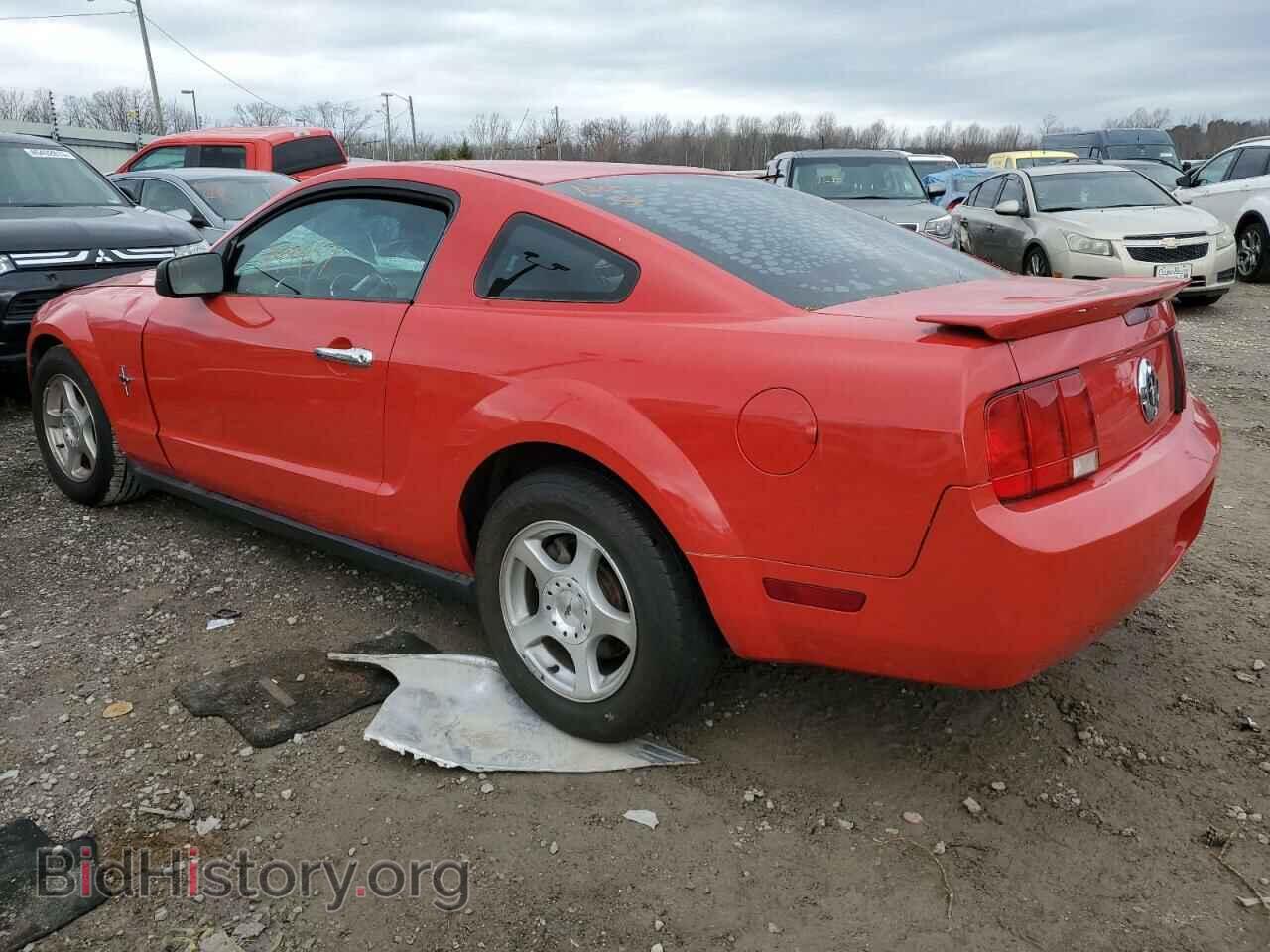 2007 FORD MUSTANG - VIN: 1ZVFT80N175328632 - Фото 2