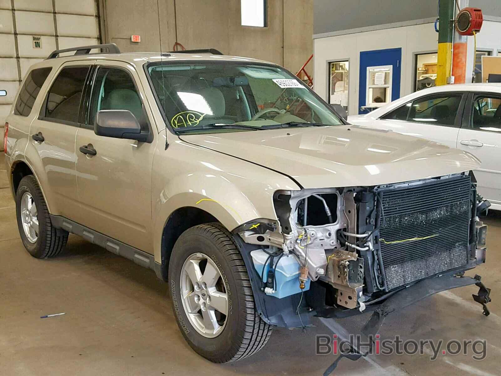 Photo 1FMCU9DG8CKC54296 - FORD ESCAPE XLT 2012