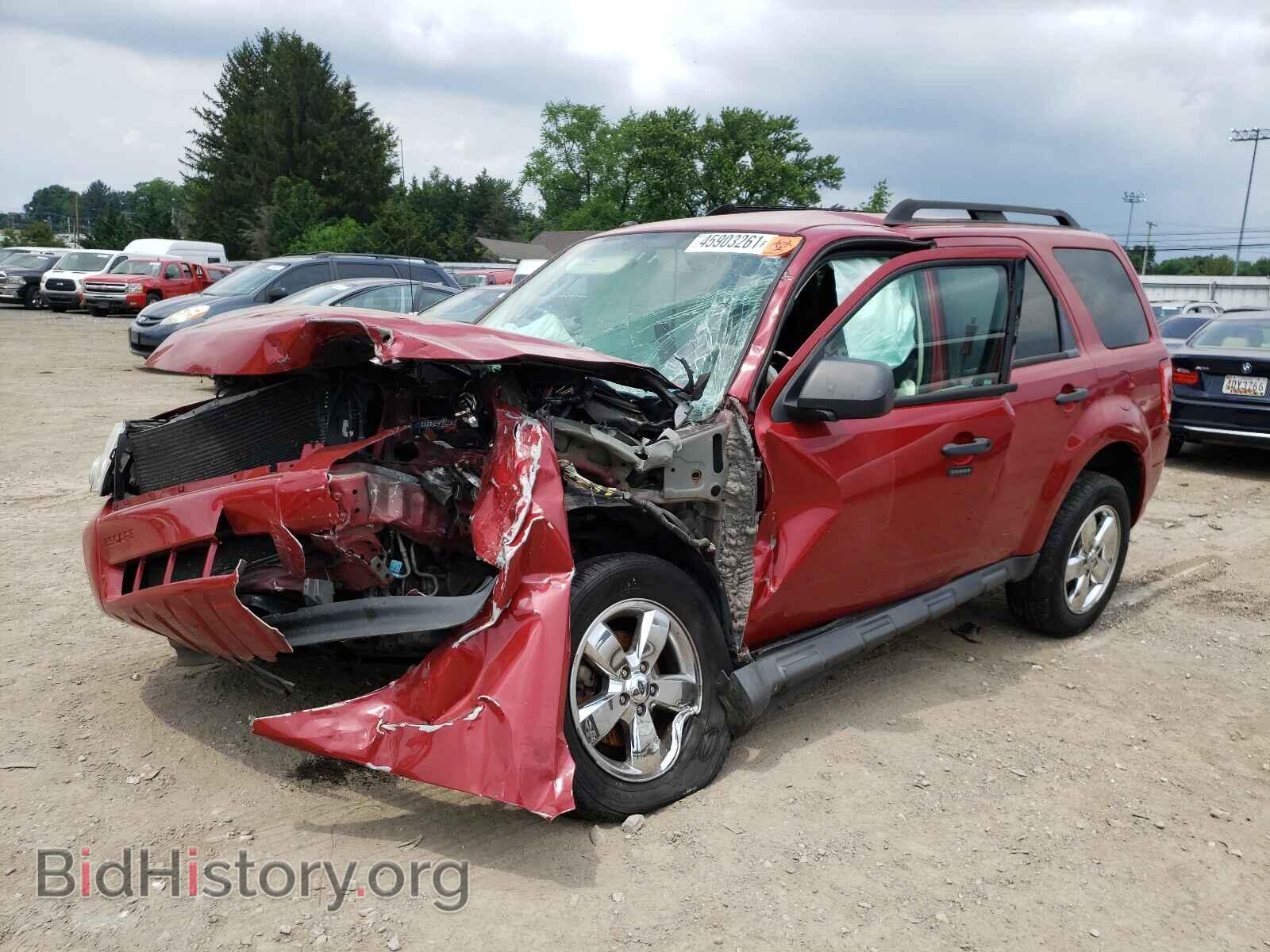 2011 FORD ESCAPE - VIN: 1FMCU0D78BKA79414 - Фото 2