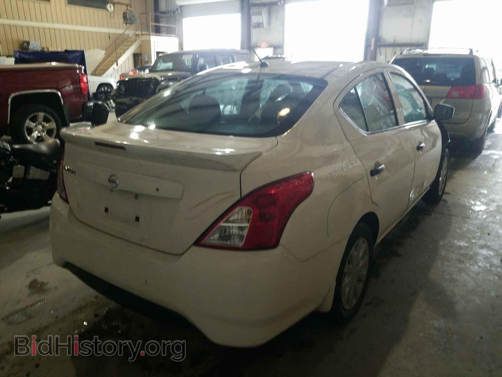 2017 NISSAN VERSA - VIN: 3N1CN7AP3HL827334 - Фото 4