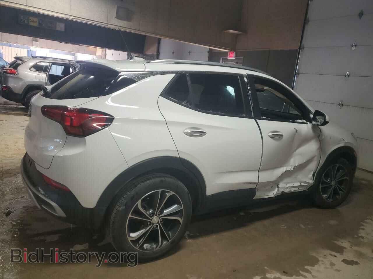 2021 BUICK ENCORE - VIN: KL4MMDS2XMB118654 - Фото 3