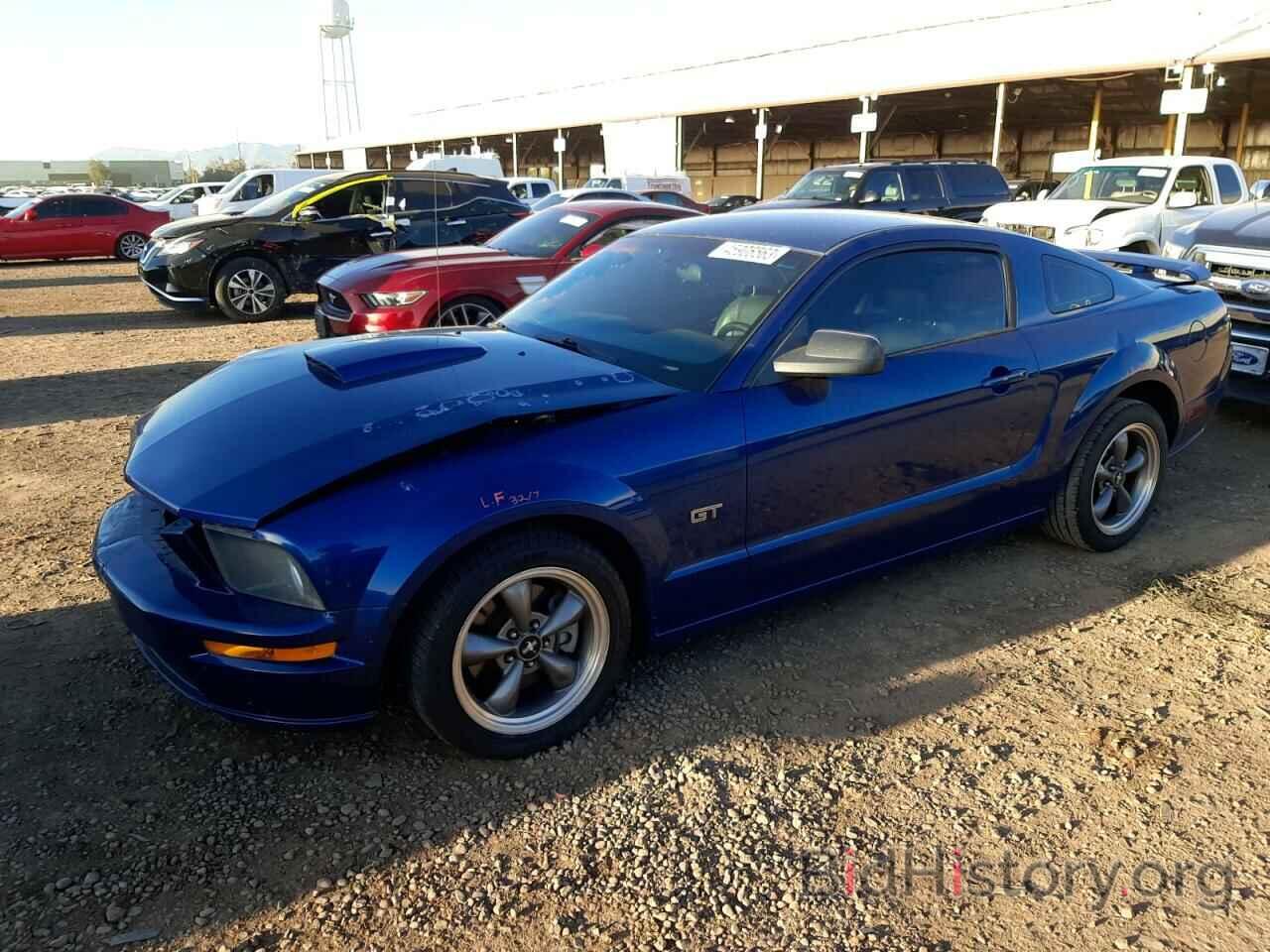 Photo 1ZVHT82H575238299 - FORD MUSTANG 2007
