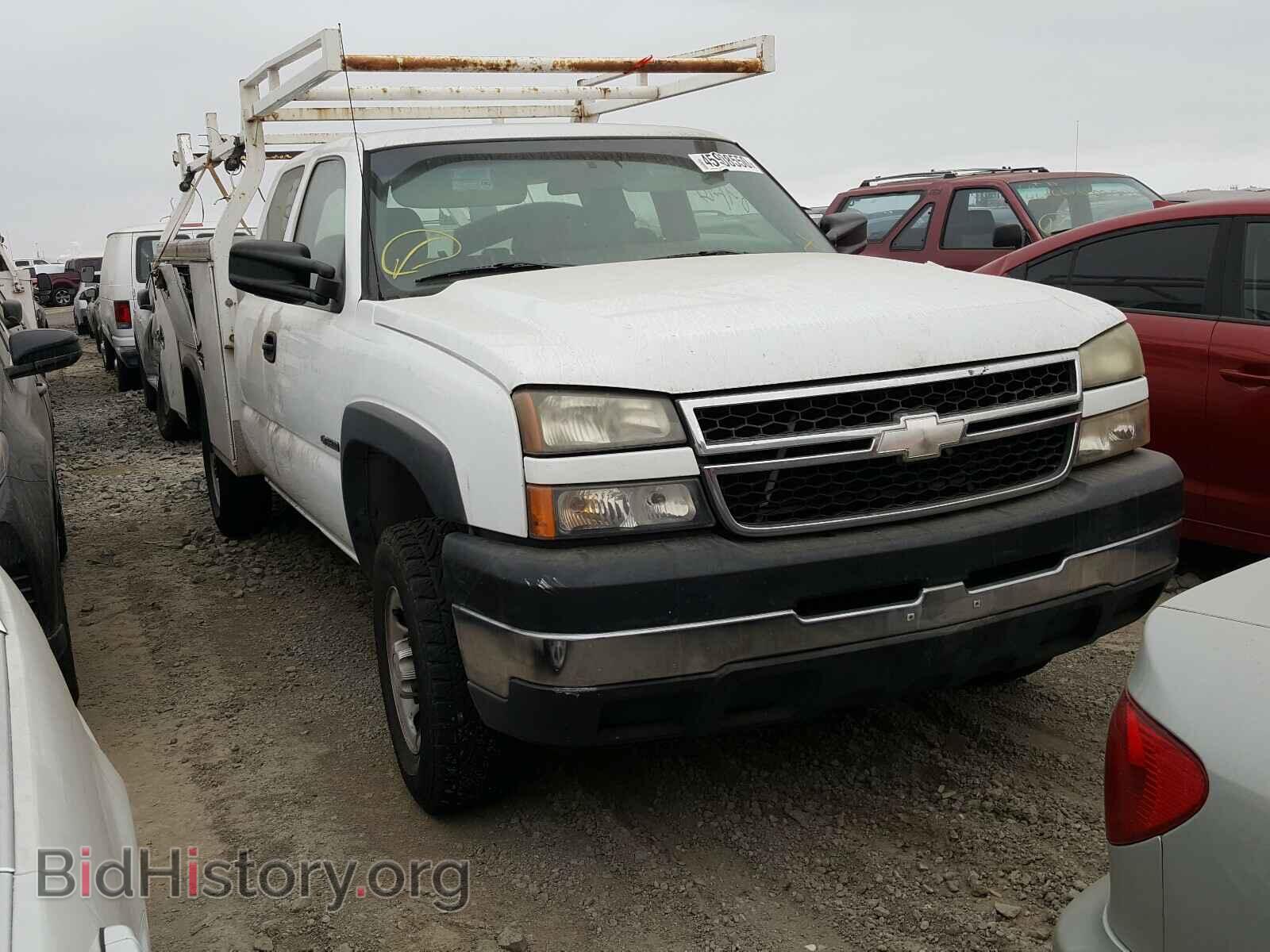 Фотография 1GBHC39U06E180954 - CHEVROLET SILVERADO 2006