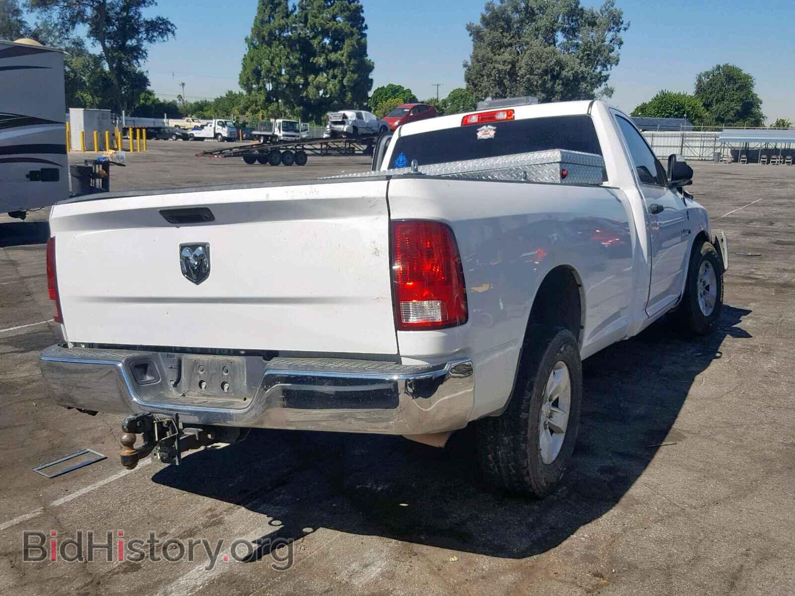2017 RAM 1500 ST - VIN: 3C6JR6DT7HG592075 - Фото 4