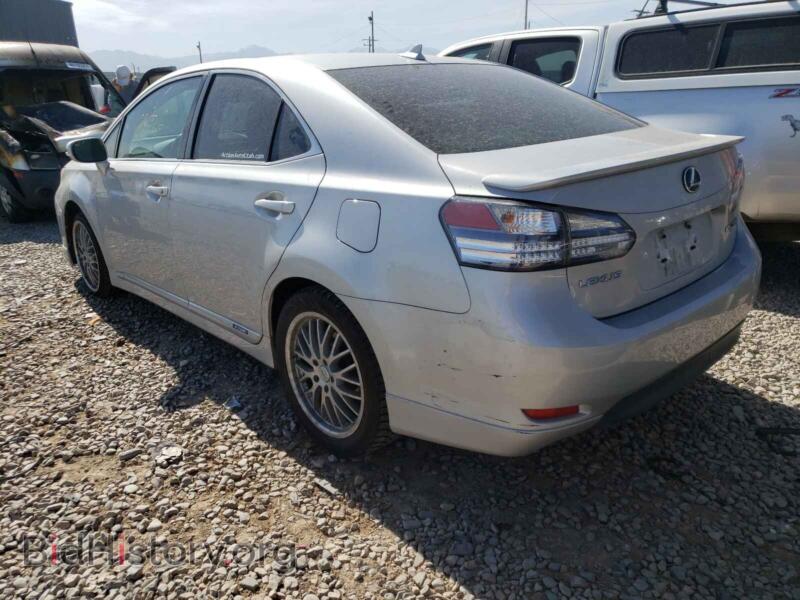 2010 Lexus HS (VIN JTHBB1BA2A2001170) — photo 3 of 10